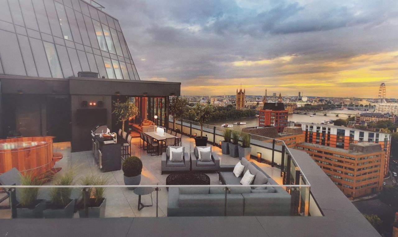 Parliament House - Luxury Penthouse Проживание в семье *