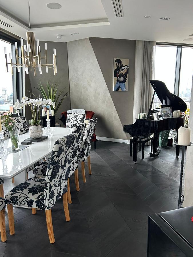 Parliament House - Luxury Penthouse Проживание в семье *